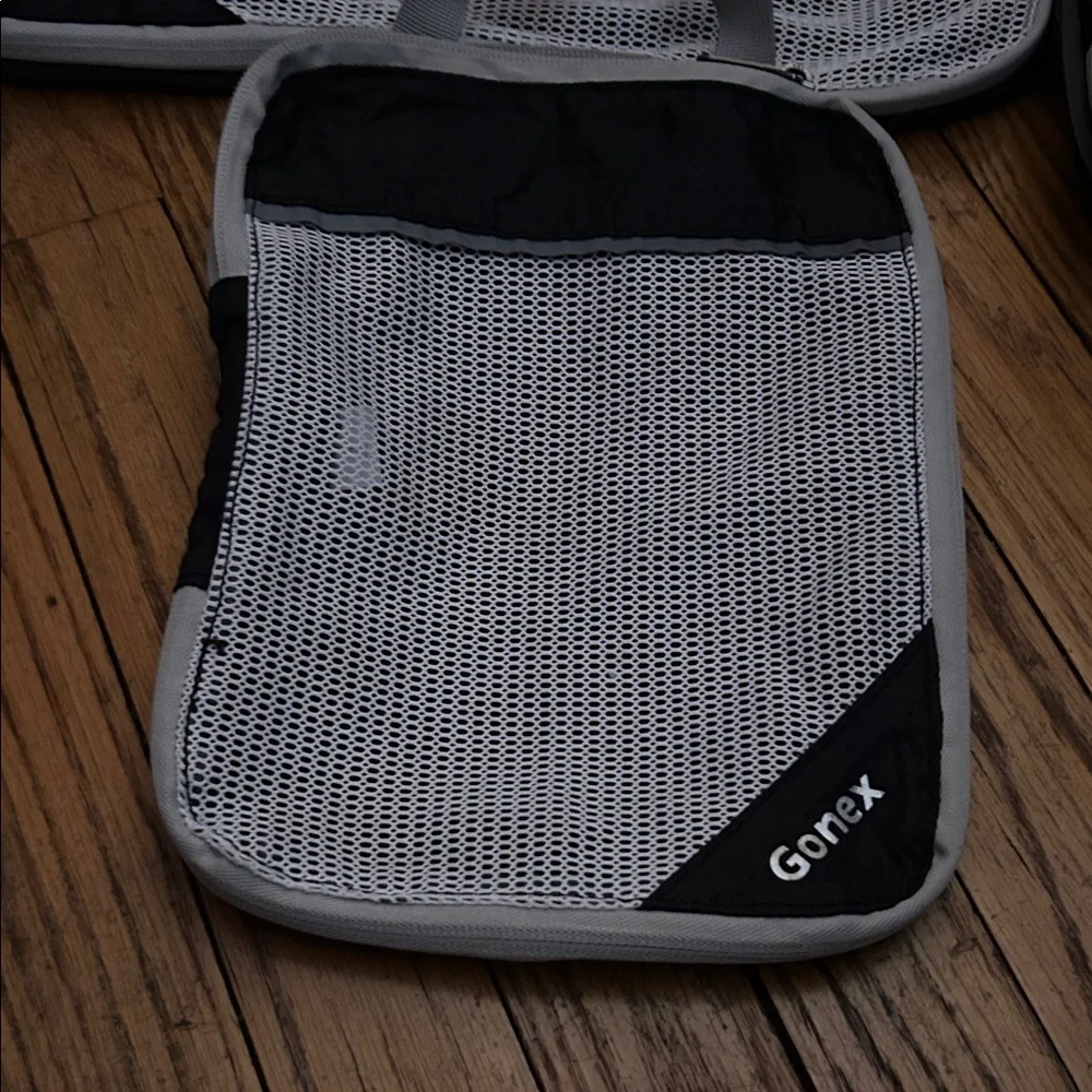 GONEX Black and Gray Travel Bag Set - Picture 4 of 9